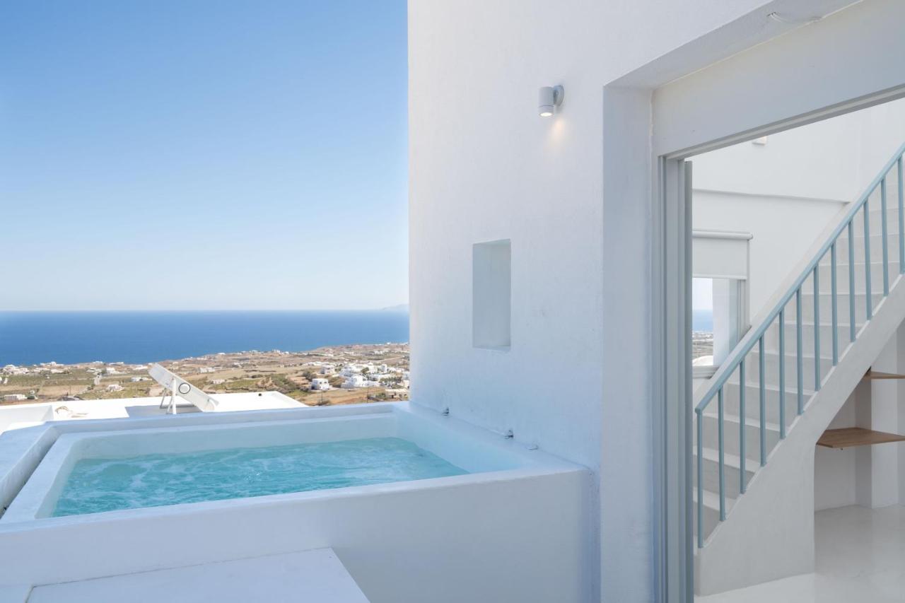 Cycladic Suites & Spa Фіра Екстер'єр фото