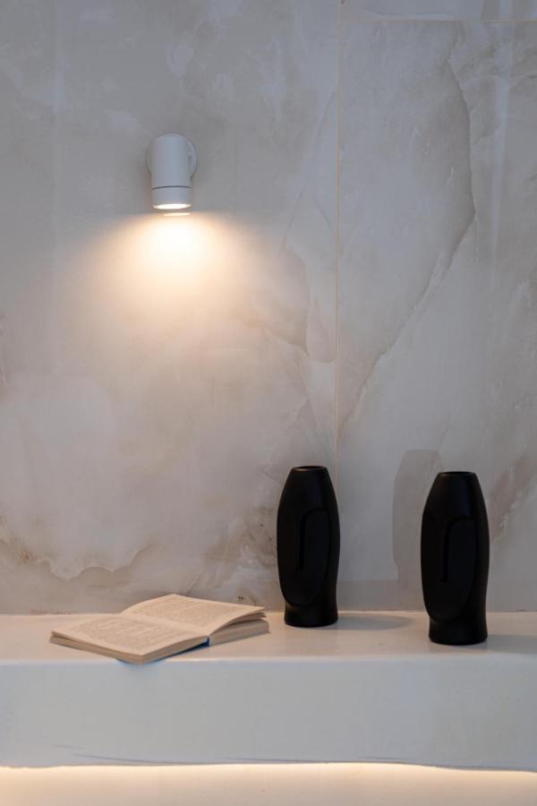 Cycladic Suites & Spa Фіра Екстер'єр фото