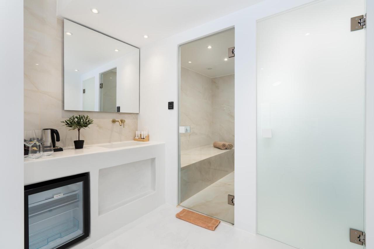 Cycladic Suites & Spa Фіра Екстер'єр фото