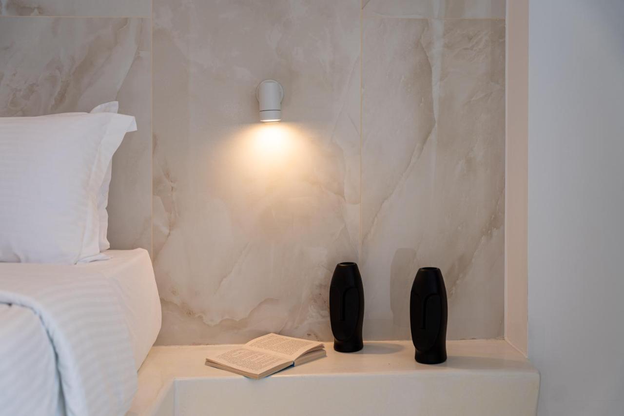 Cycladic Suites & Spa Фіра Екстер'єр фото