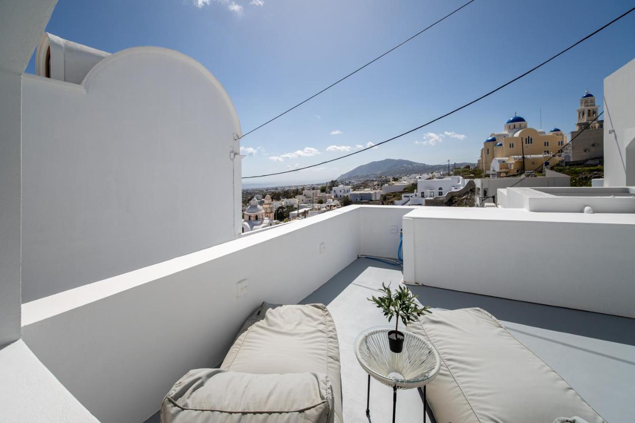 Cycladic Suites & Spa Фіра Екстер'єр фото