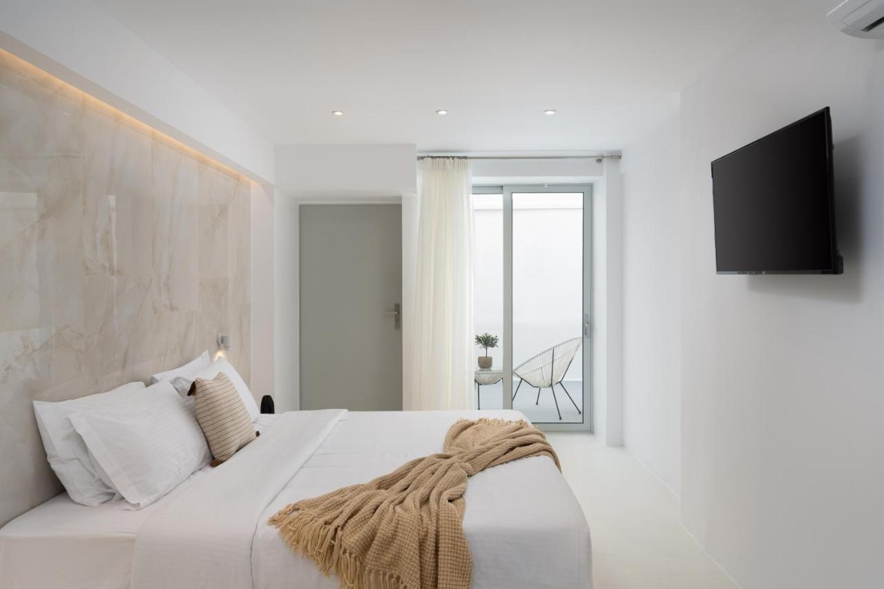 Cycladic Suites & Spa Фіра Екстер'єр фото