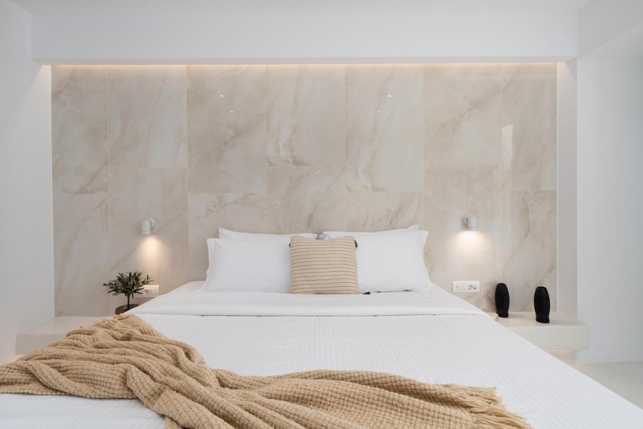 Cycladic Suites & Spa Фіра Екстер'єр фото