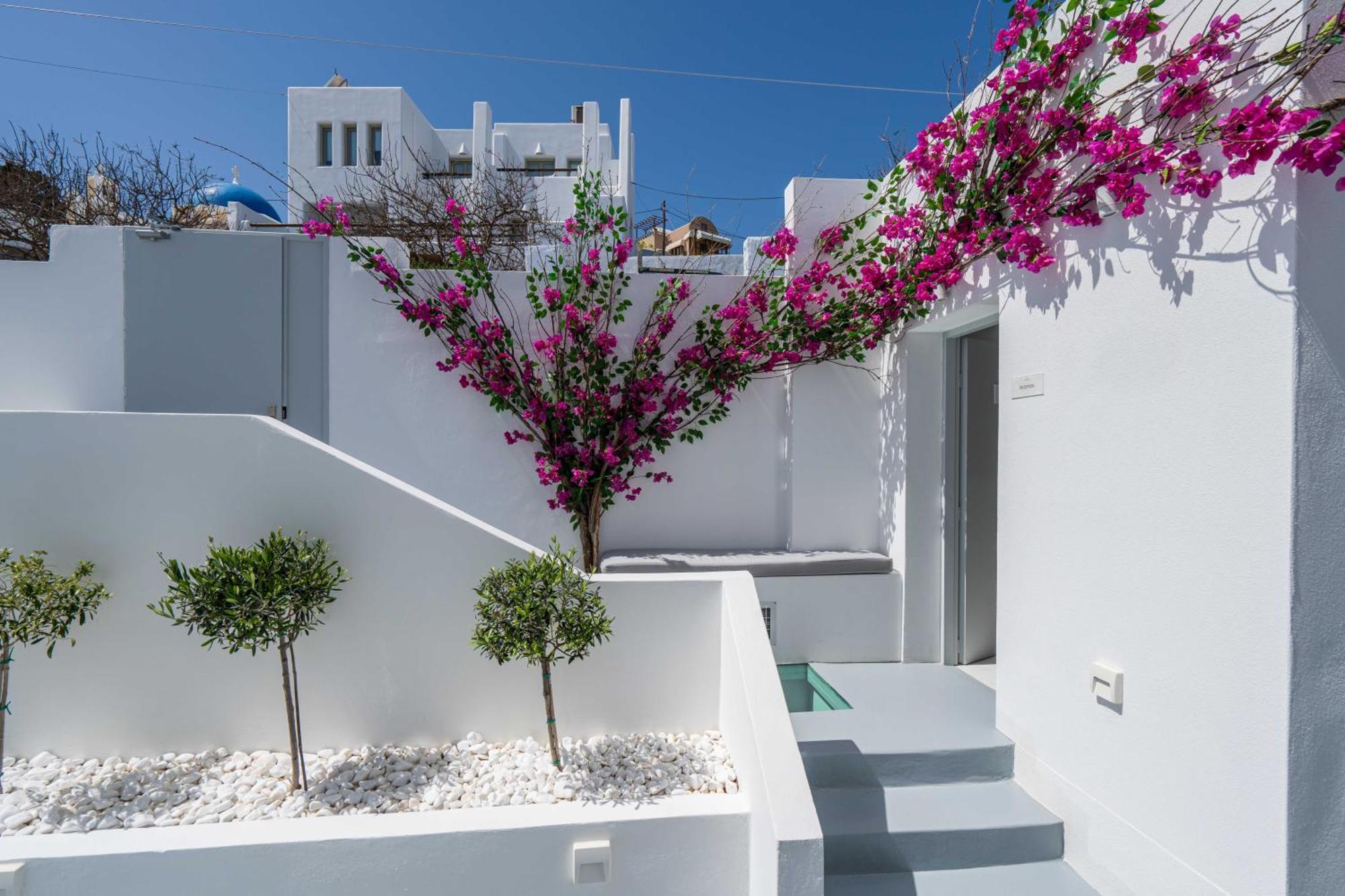 Cycladic Suites & Spa Фіра Екстер'єр фото